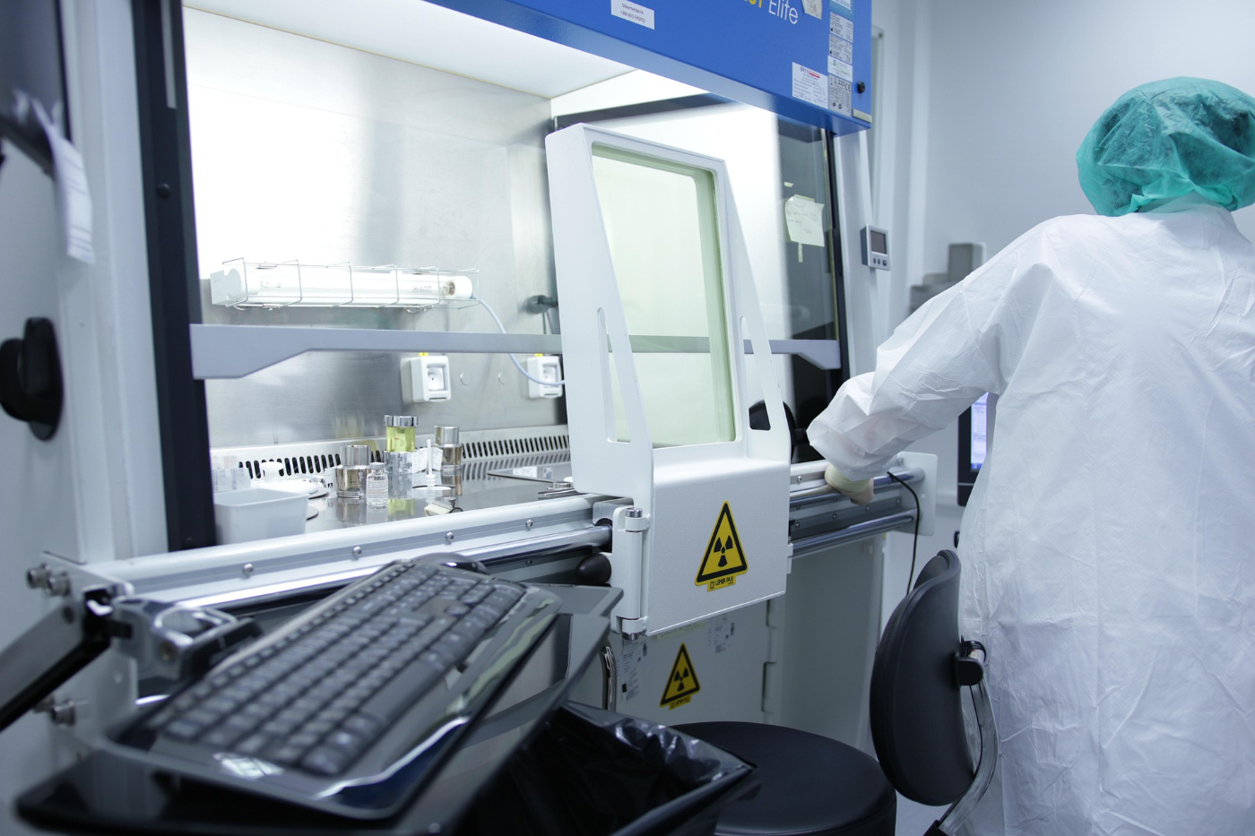 Dales Laboratories lab